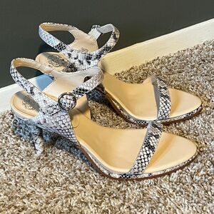 Vince Camuto Snakeskin Open Toe Heels 10